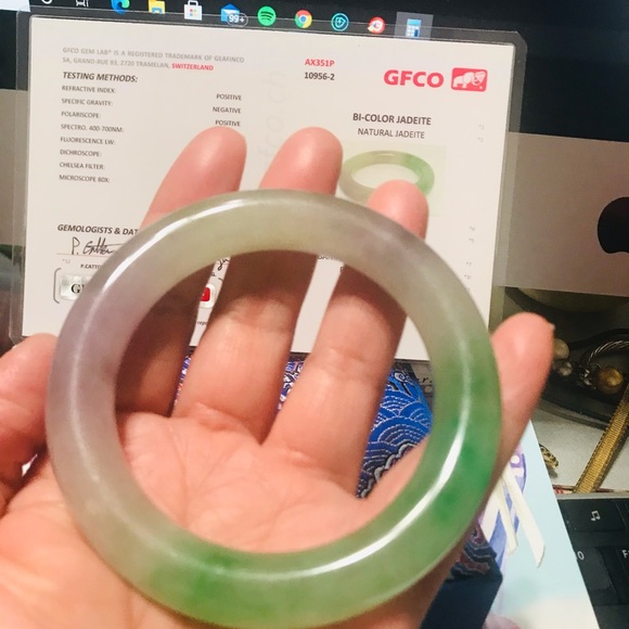 ❤️SALE❤️JADEITE Bi-Color Jadeite GFCO approved